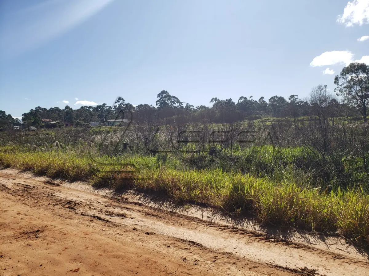 LOTE 003 - Terreno Urbano, lote 24 quadra 12, na Praia Tupynambá, em Torres/RS