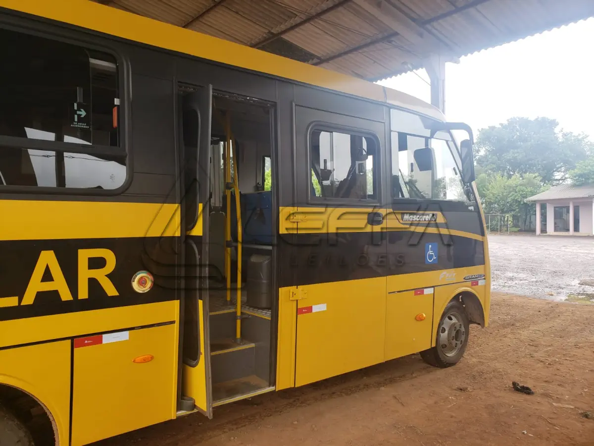 LOTE 004 - UM MICRO-ÔNIBUS URBANO GRAN S2 escolar, IVECO/MASCARELO