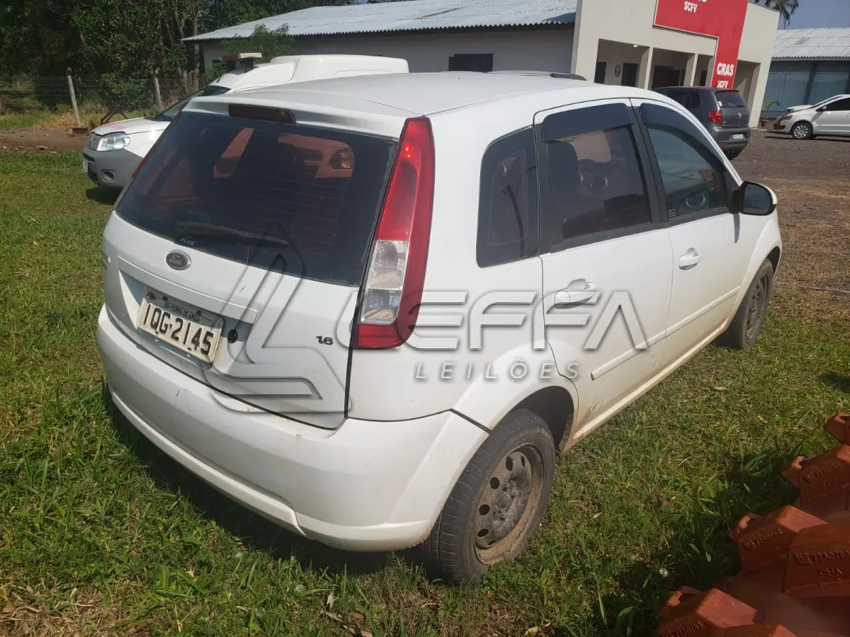 LOTE 001 - UM VEÍCULO FORD/FIESTA 1.6, FLEX, PLACA IQG-2145, ANO 2009, MODELO 2010