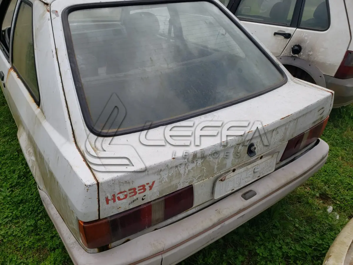 LOTE 016 - UM VEÍCULO FORD/ESCORT 1.0 HOBBY, PLACAS ICQ-5648, ANO 1995, MODELO 1995