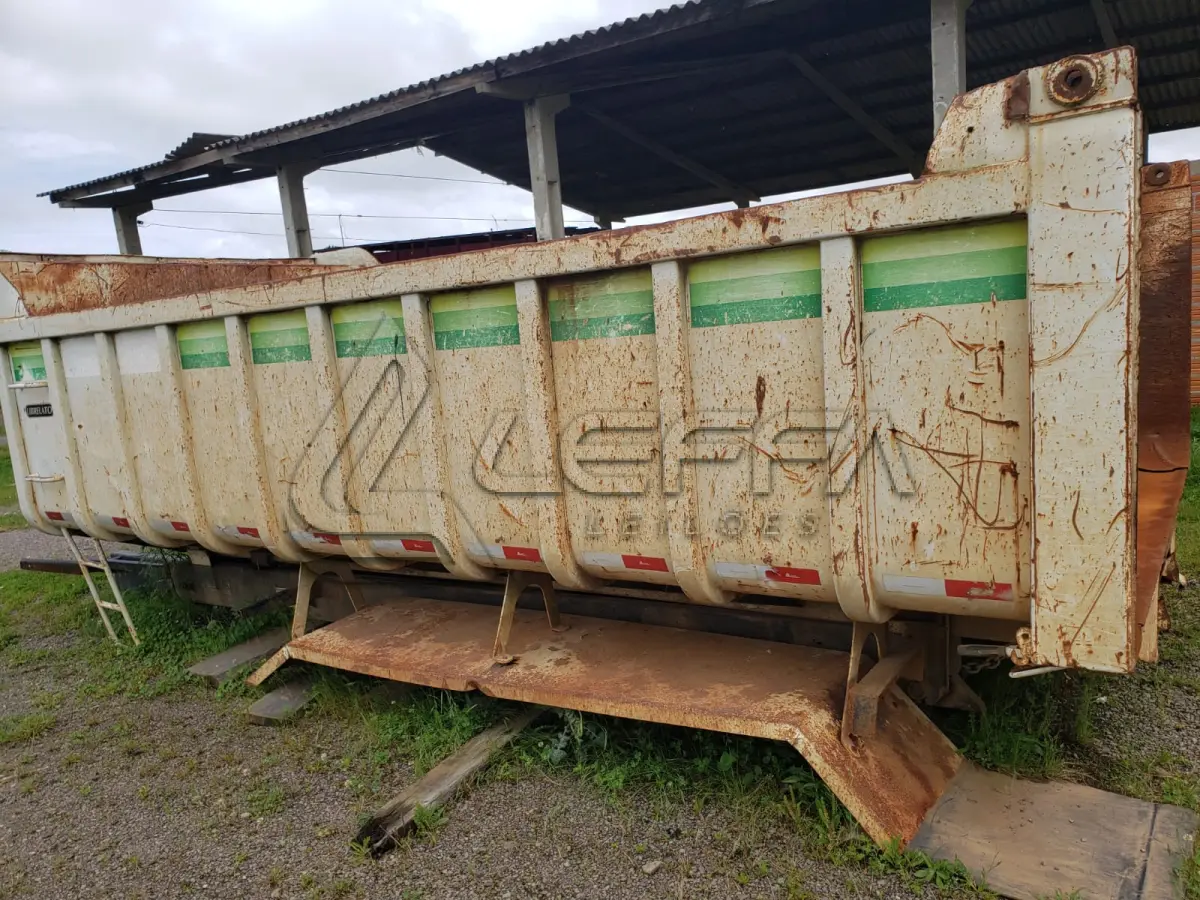 LOTE 013 - CAÇAMBA