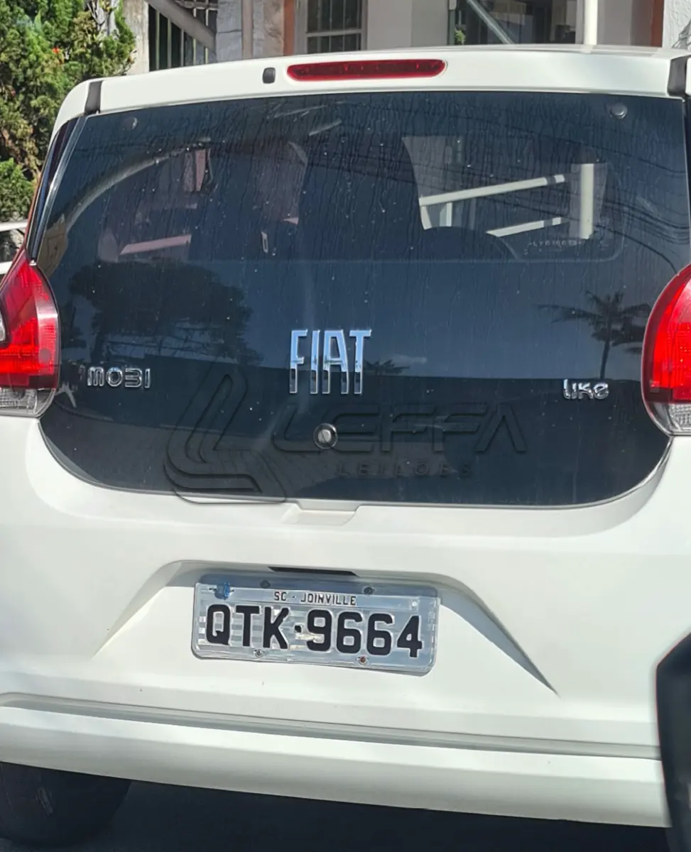 LOTE 002 - Um veículo automóvel FIAT/MOBI LIKE (Nacional) , corbranca, a álcool/gasolina, ano de fabricação e modelo 2019/2020, placa QTK9664