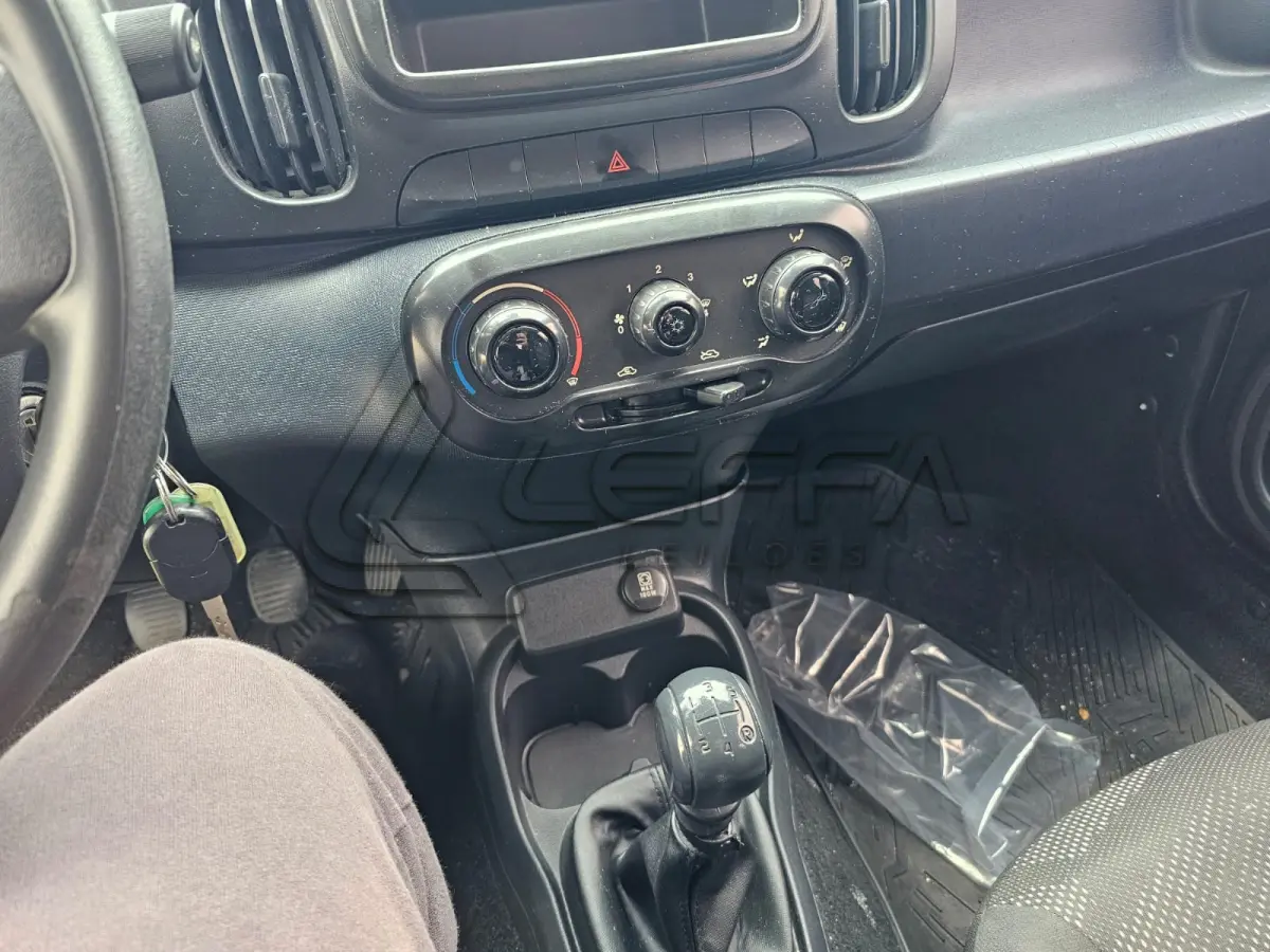 LOTE 002 - Um veículo automóvel FIAT/MOBI LIKE (Nacional) , corbranca, a álcool/gasolina, ano de fabricação e modelo 2019/2020, placa QTK9664