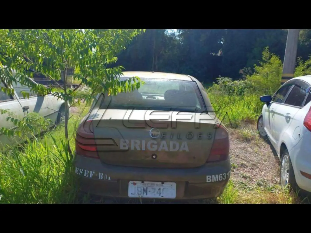 LOTE 037 - GM/CORSA SEDAN MAXX