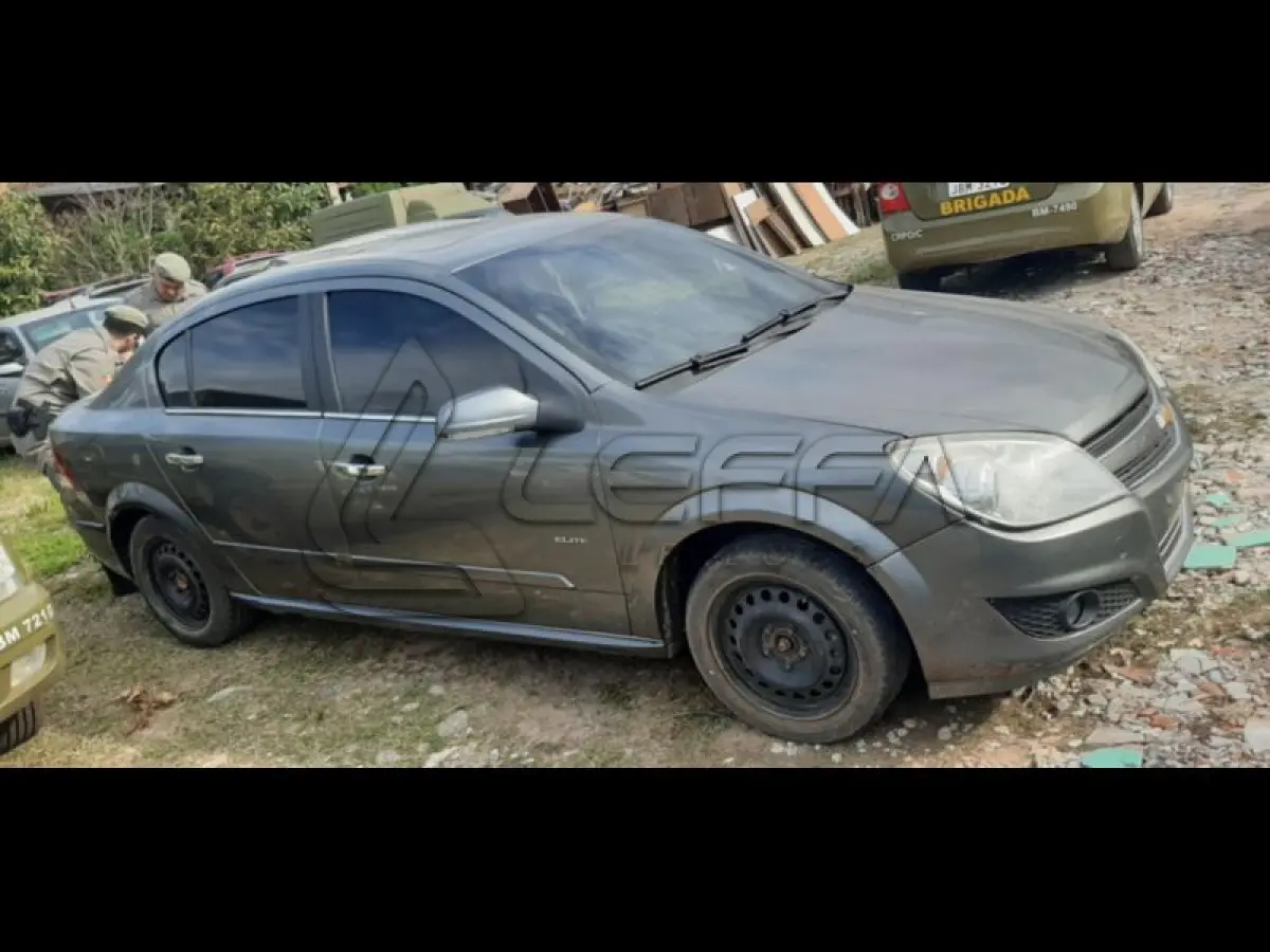 LOTE 091 - GM/VECTRA SEDAN ELITE