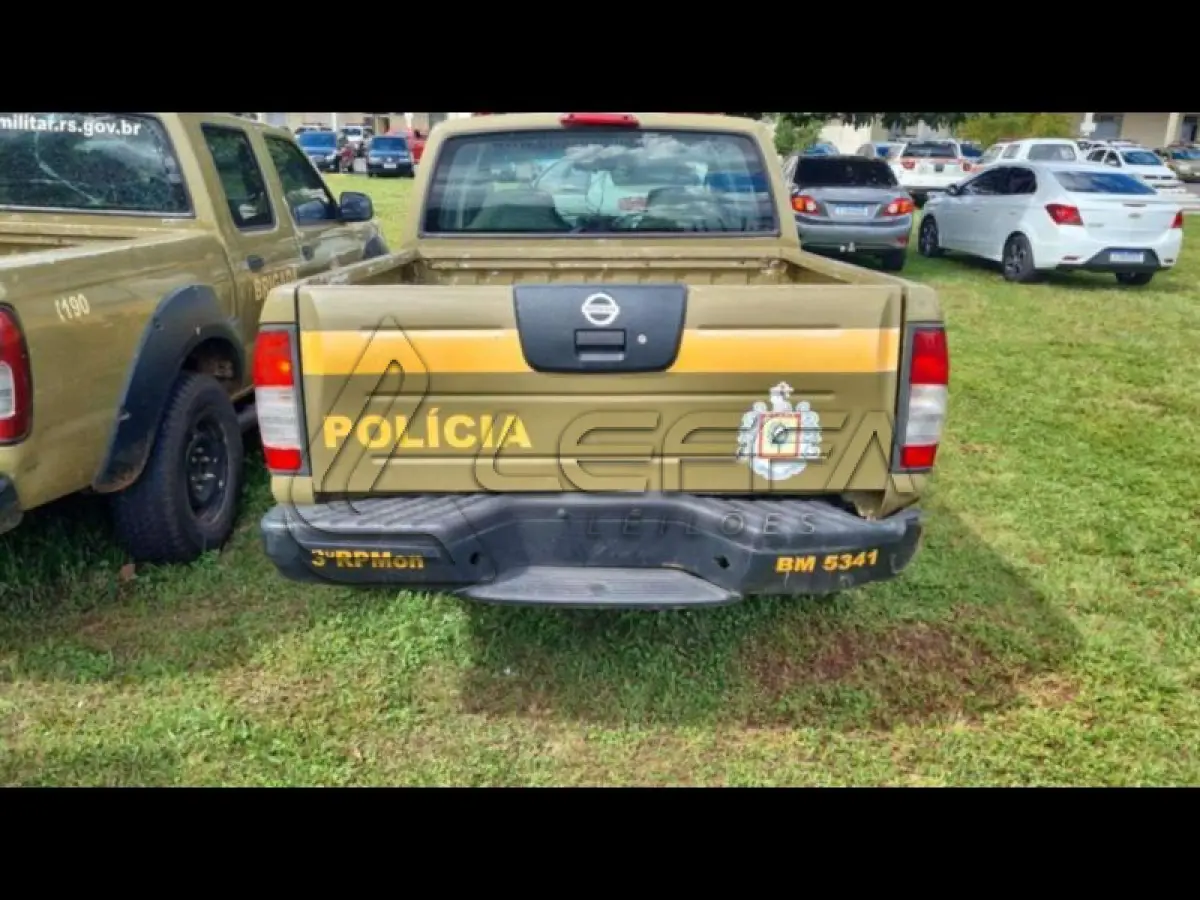 LOTE 060 - NISSAN/FRONTI ER 4X4 XE