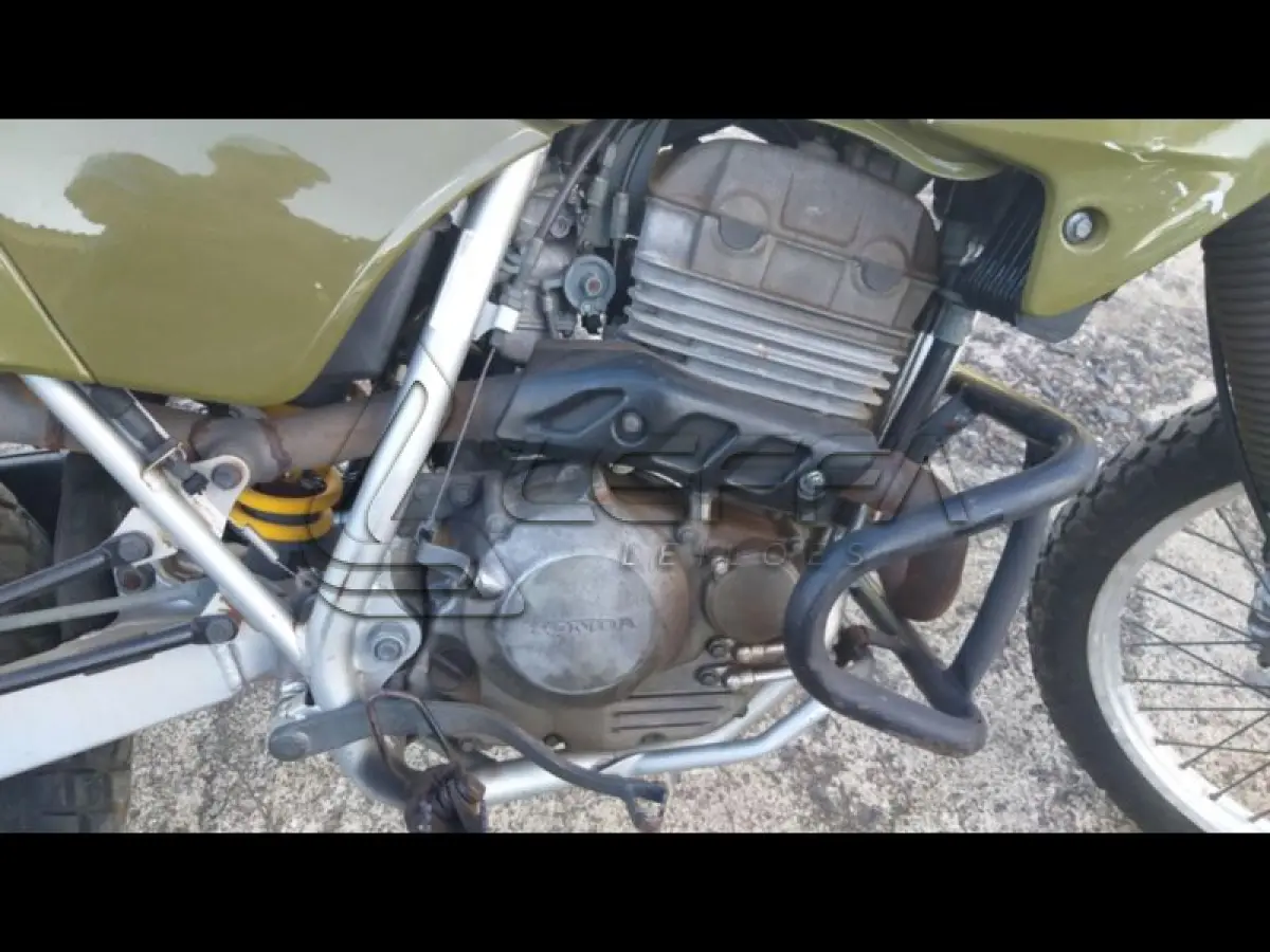 LOTE 052 - HONDA/XR 250 TORNADO