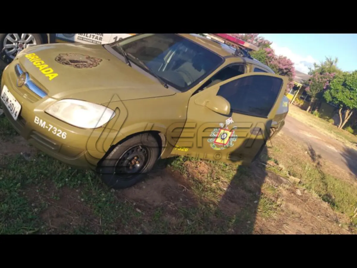 LOTE 045 - GM/PRISMA JOY