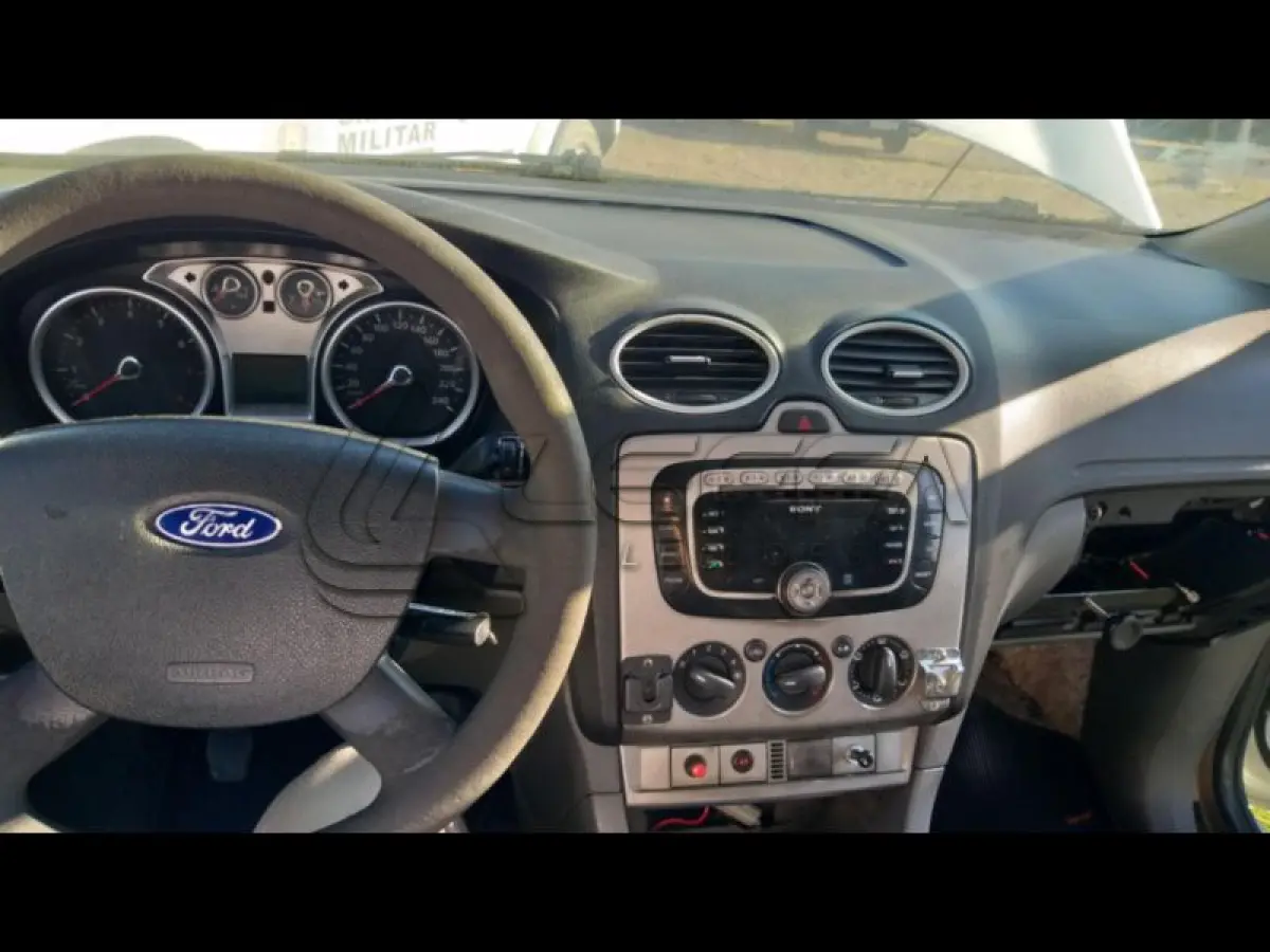 LOTE 048 - I/FORD FOCUS 2.0L FC
