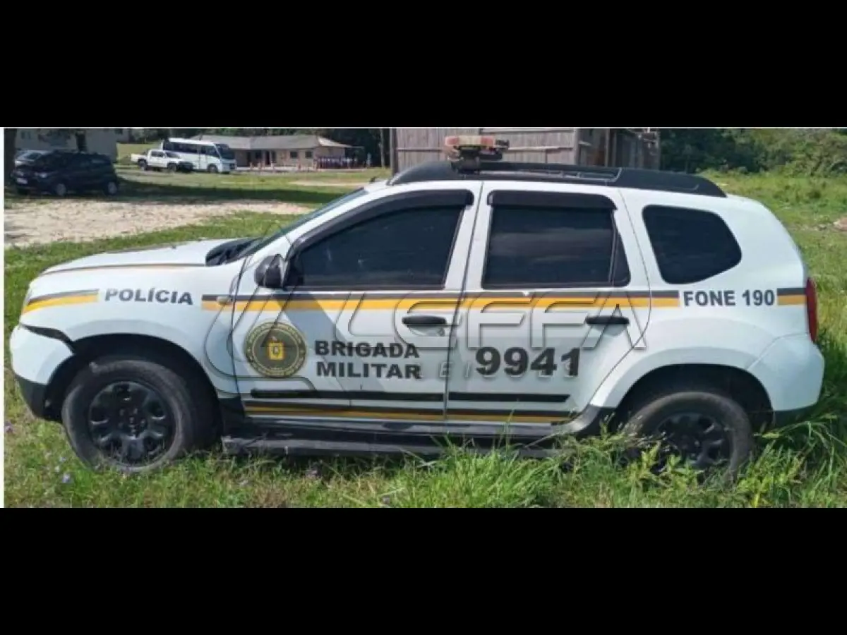 LOTE 082 - RENAULT/DUST ER 16 E 4X2