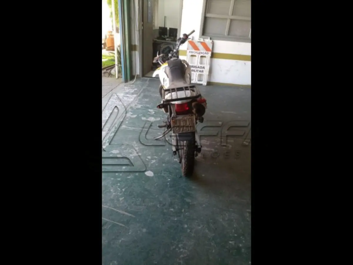 LOTE 019 - YAMAHA/LAND ER XTZ 250