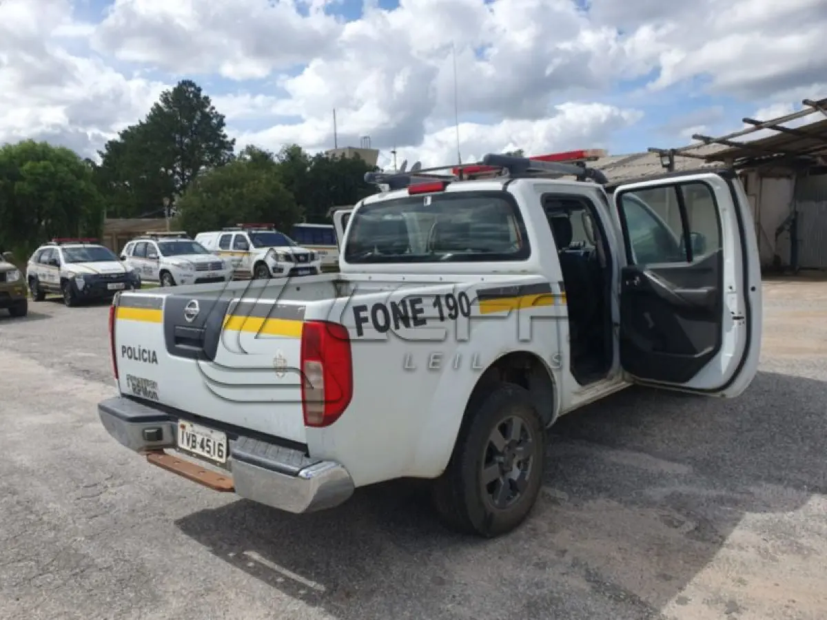 LOTE 002 - NISSAN/FRONTI ER SVATK4X4