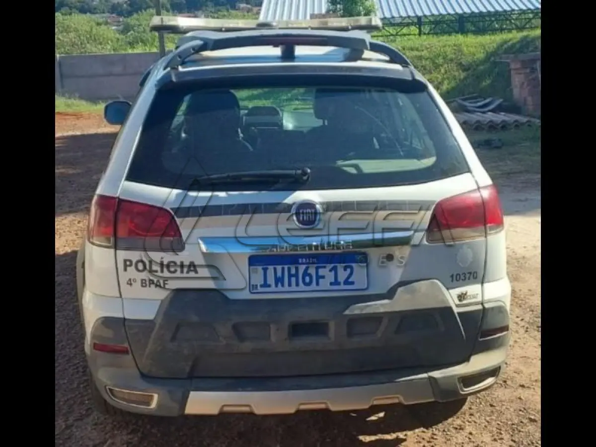 LOTE 012 - FIAT/WEEKEND ADVENTURE