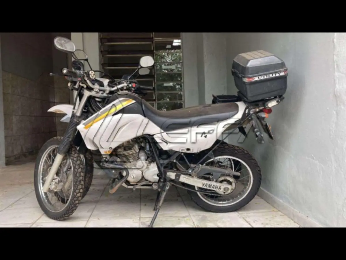 LOTE 043 - YAMAHA/LAND ER XTZ 250