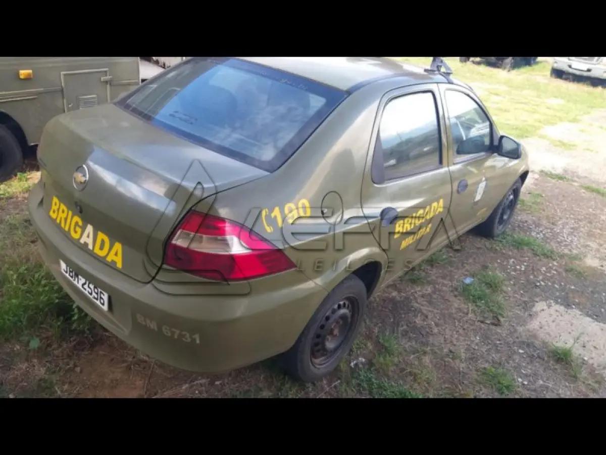 LOTE 054 - GM/PRISMA JOY