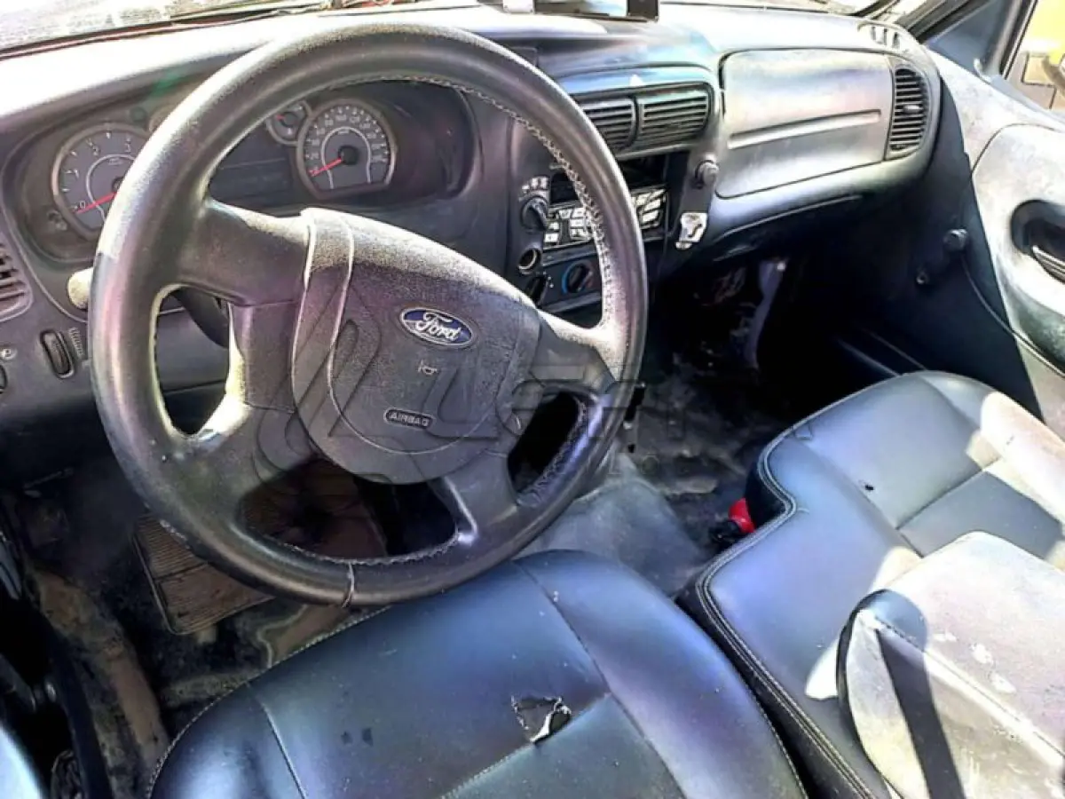 LOTE 039 - I/FORD RANGER XL 13P