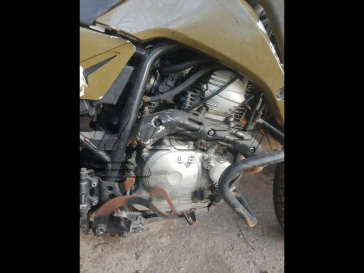 LOTE 029 - YAMAHA/LAND ER XTZ 250