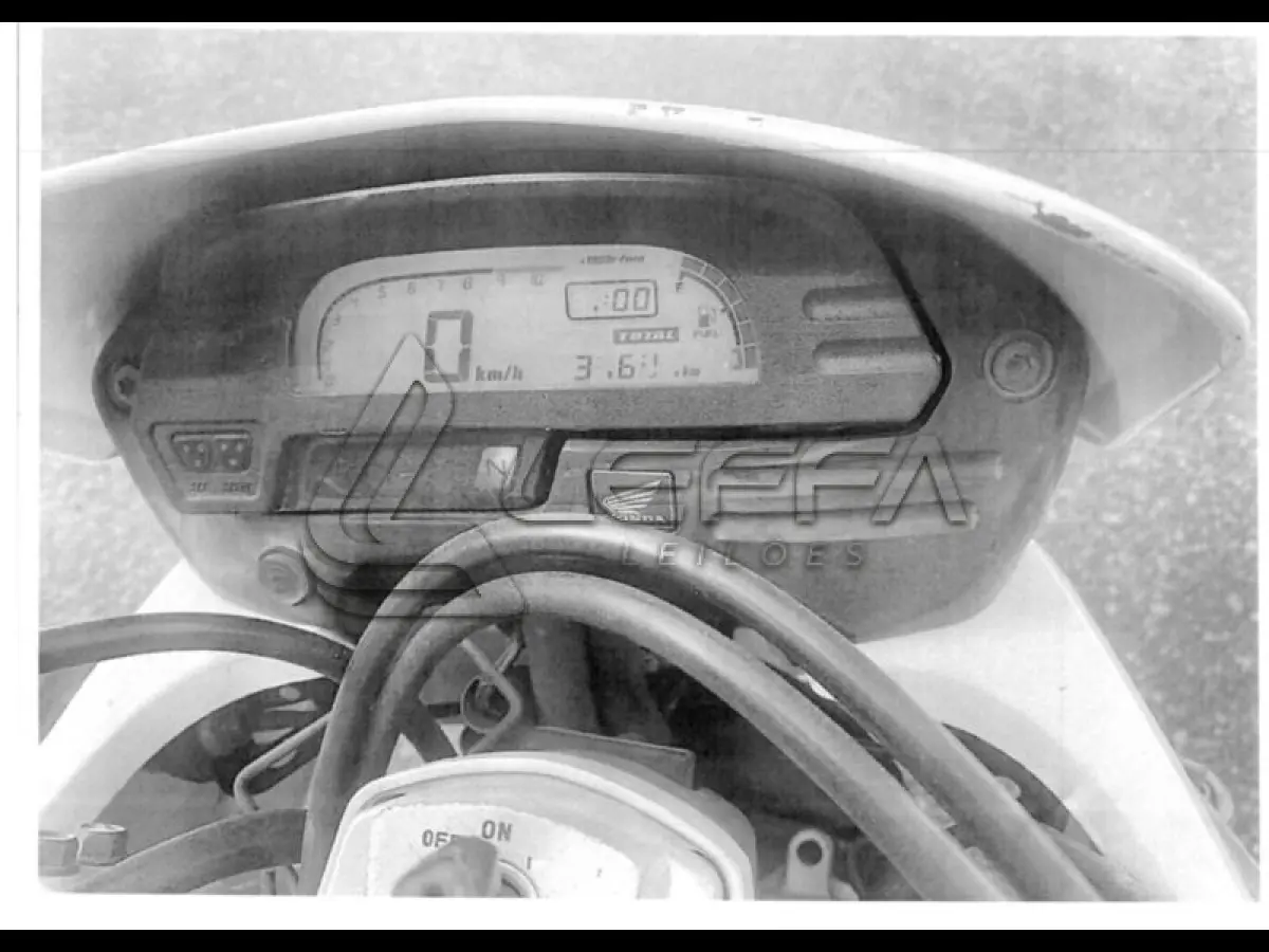 LOTE 078 - HONDA/XRE 300