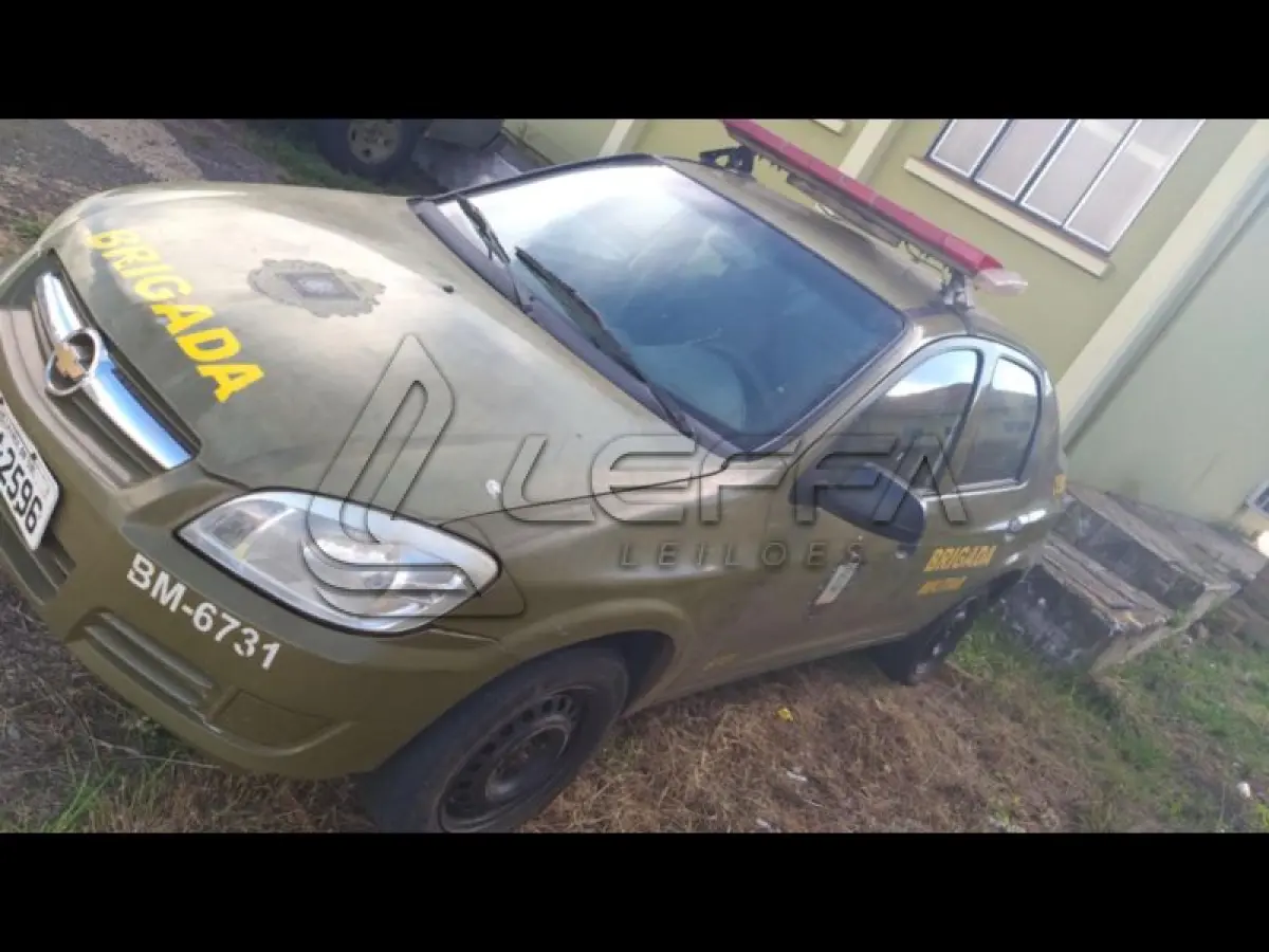 LOTE 054 - GM/PRISMA JOY