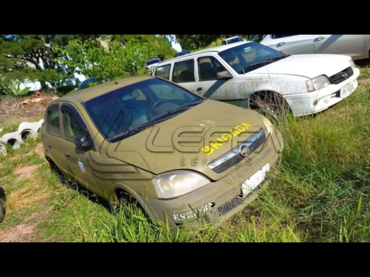 LOTE 037 - GM/CORSA SEDAN MAXX