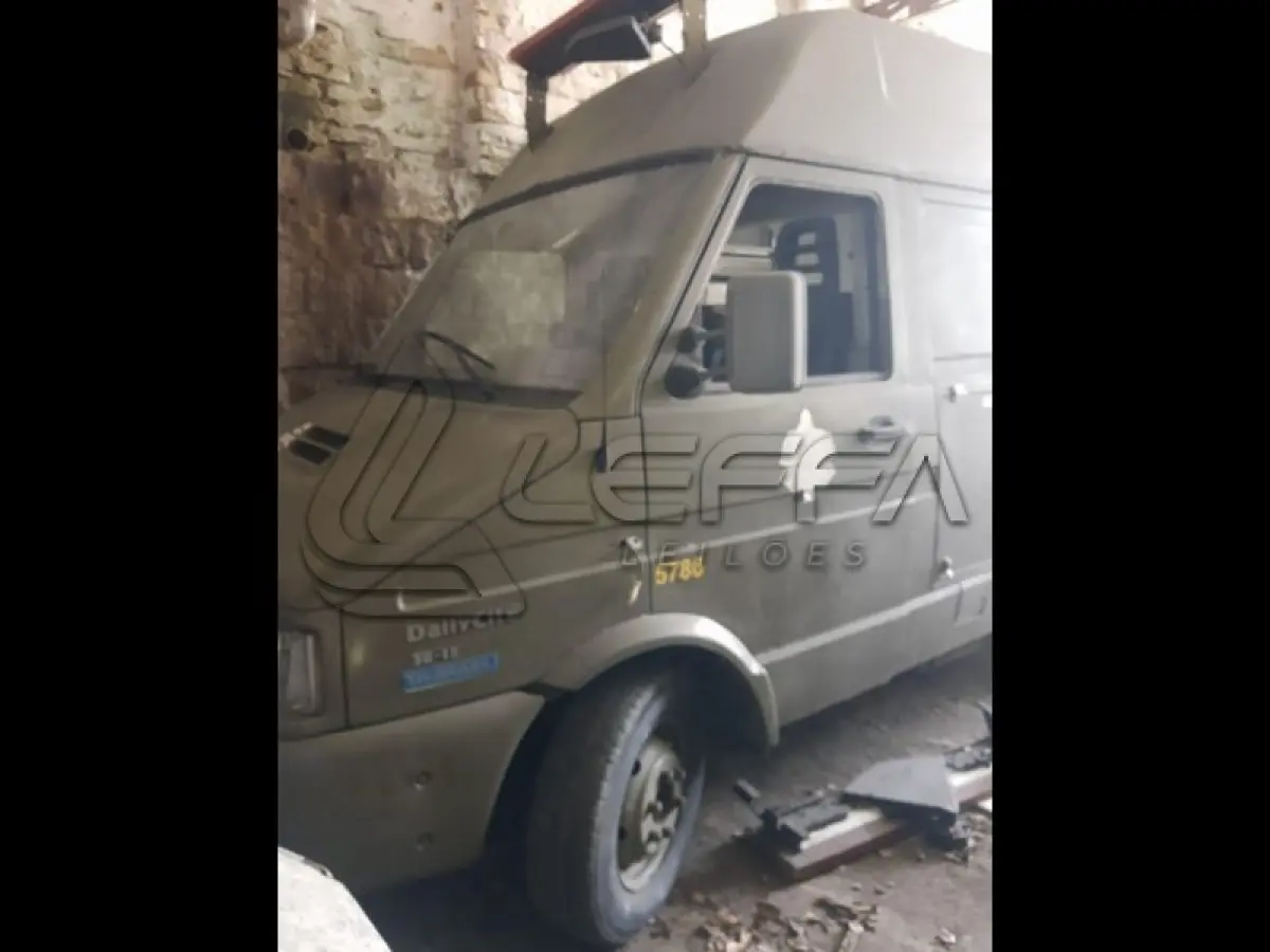 LOTE 028 - IVECO/DAILYCI TY3813 VAN1