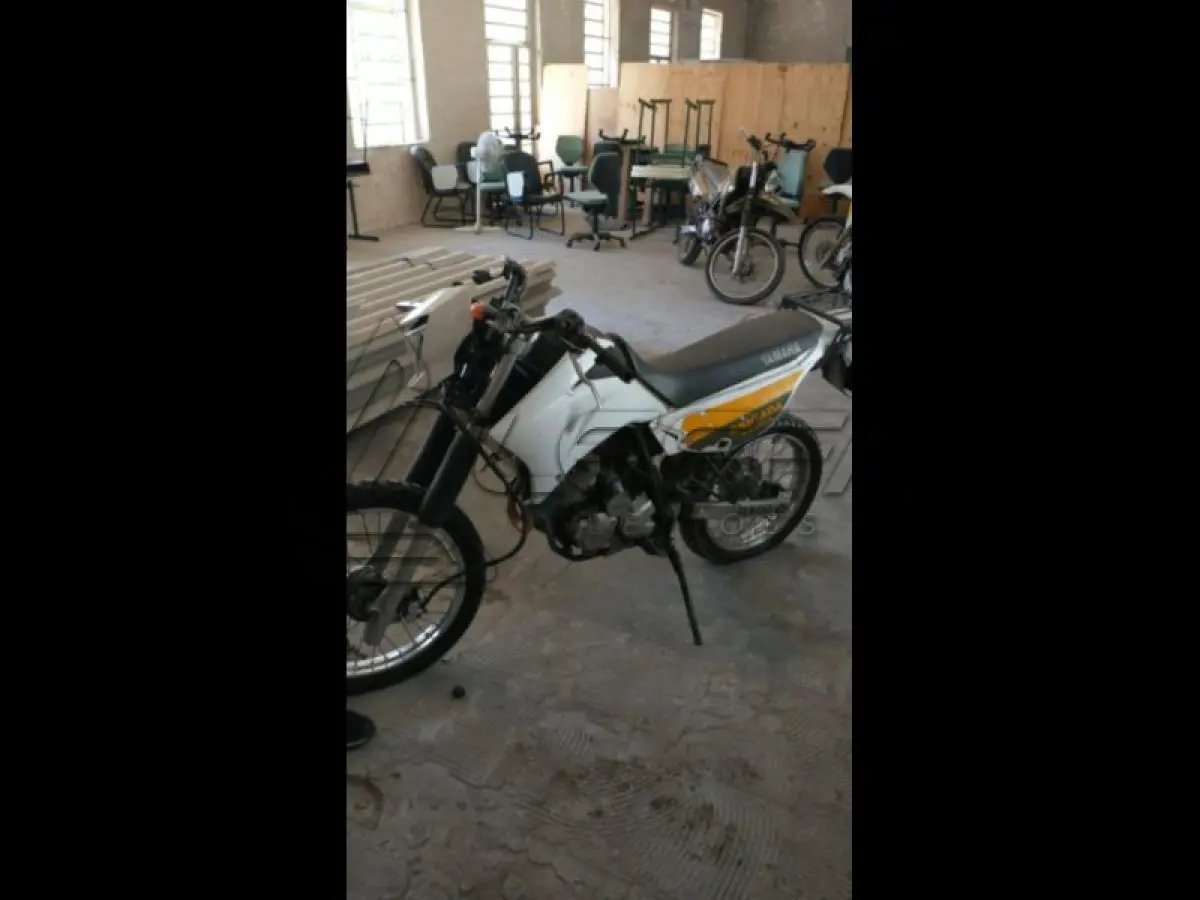 LOTE 032 - YAMAHA/LAND ER XTZ 250
