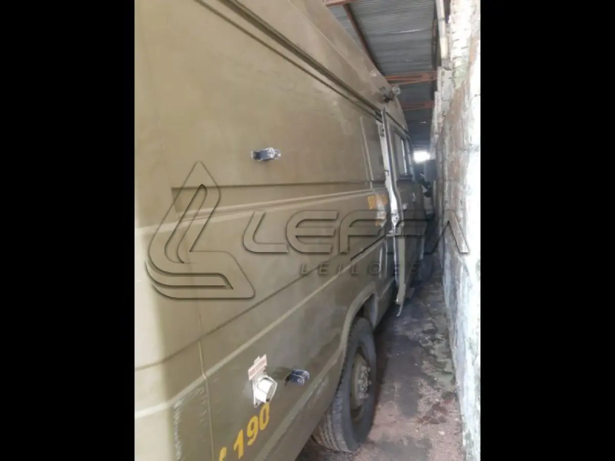 LOTE 028 - IVECO/DAILYCI TY3813 VAN1