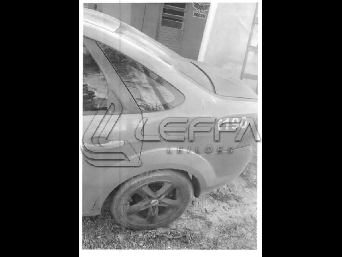 LOTE 076 - I/FORD FOCUS 2.0L FC