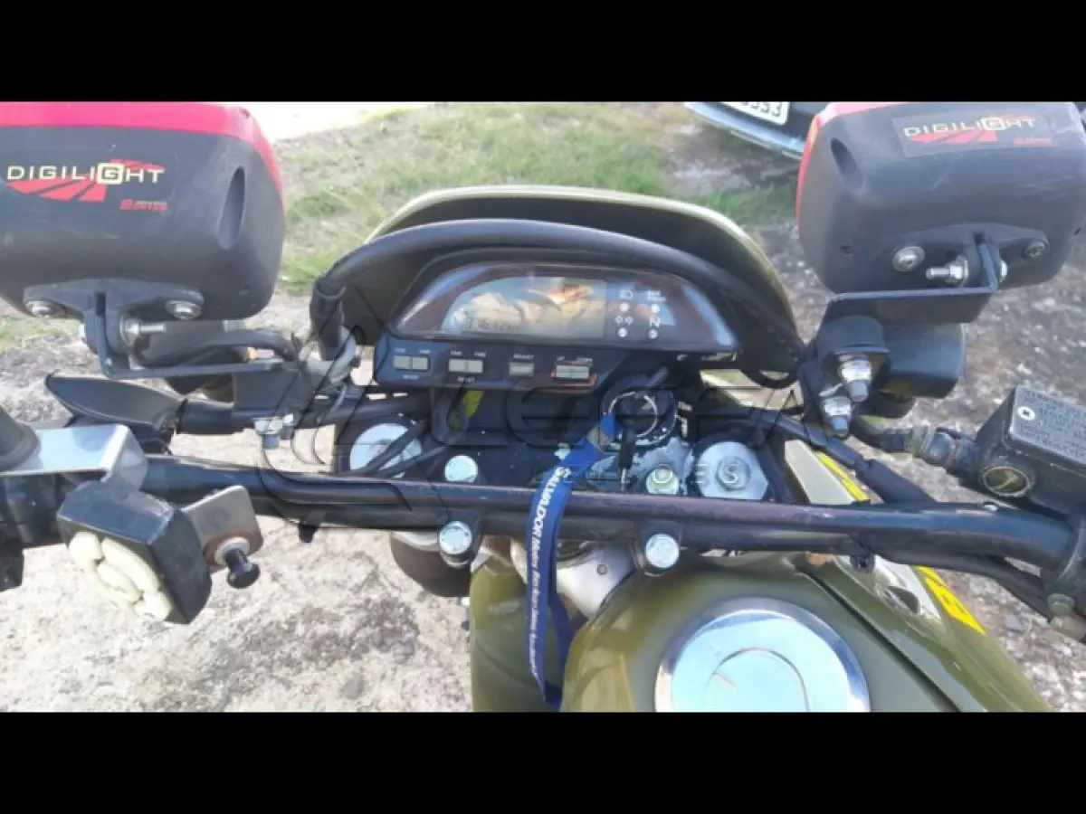 LOTE 052 - HONDA/XR 250 TORNADO