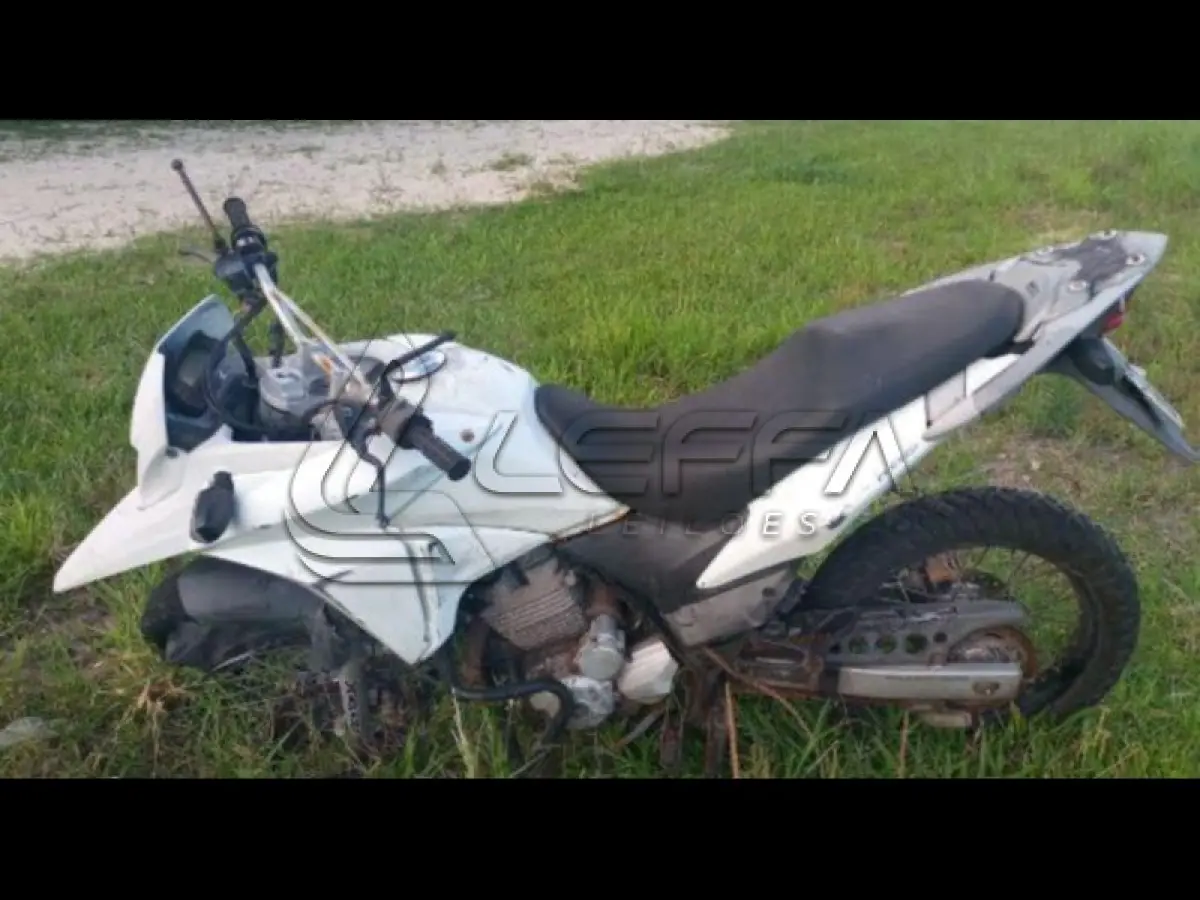 LOTE 084 - HONDA/XRE 300