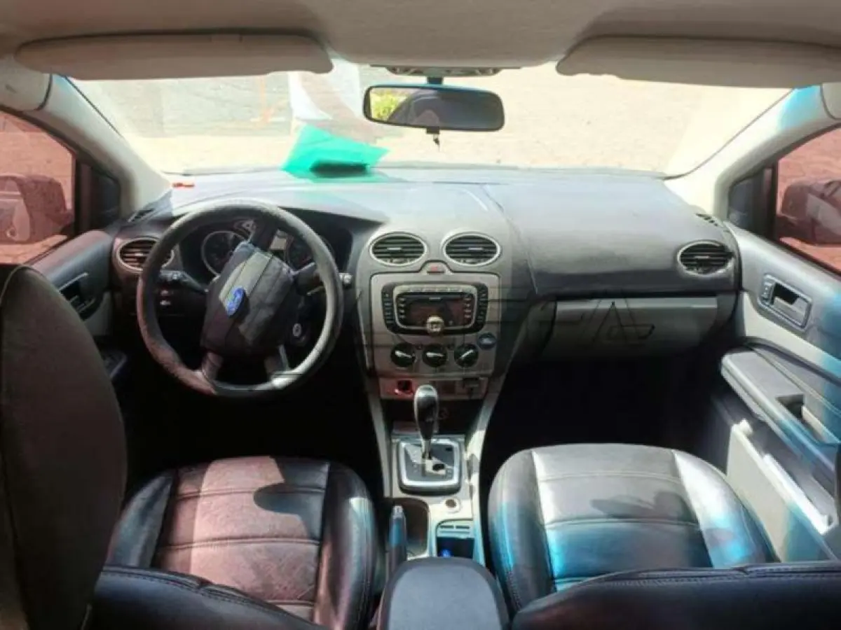 LOTE 024 - I/FORD FOCUS 2.0L FC