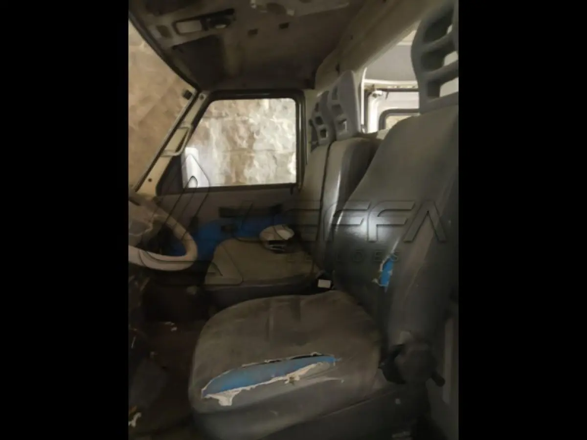LOTE 028 - IVECO/DAILYCI TY3813 VAN1