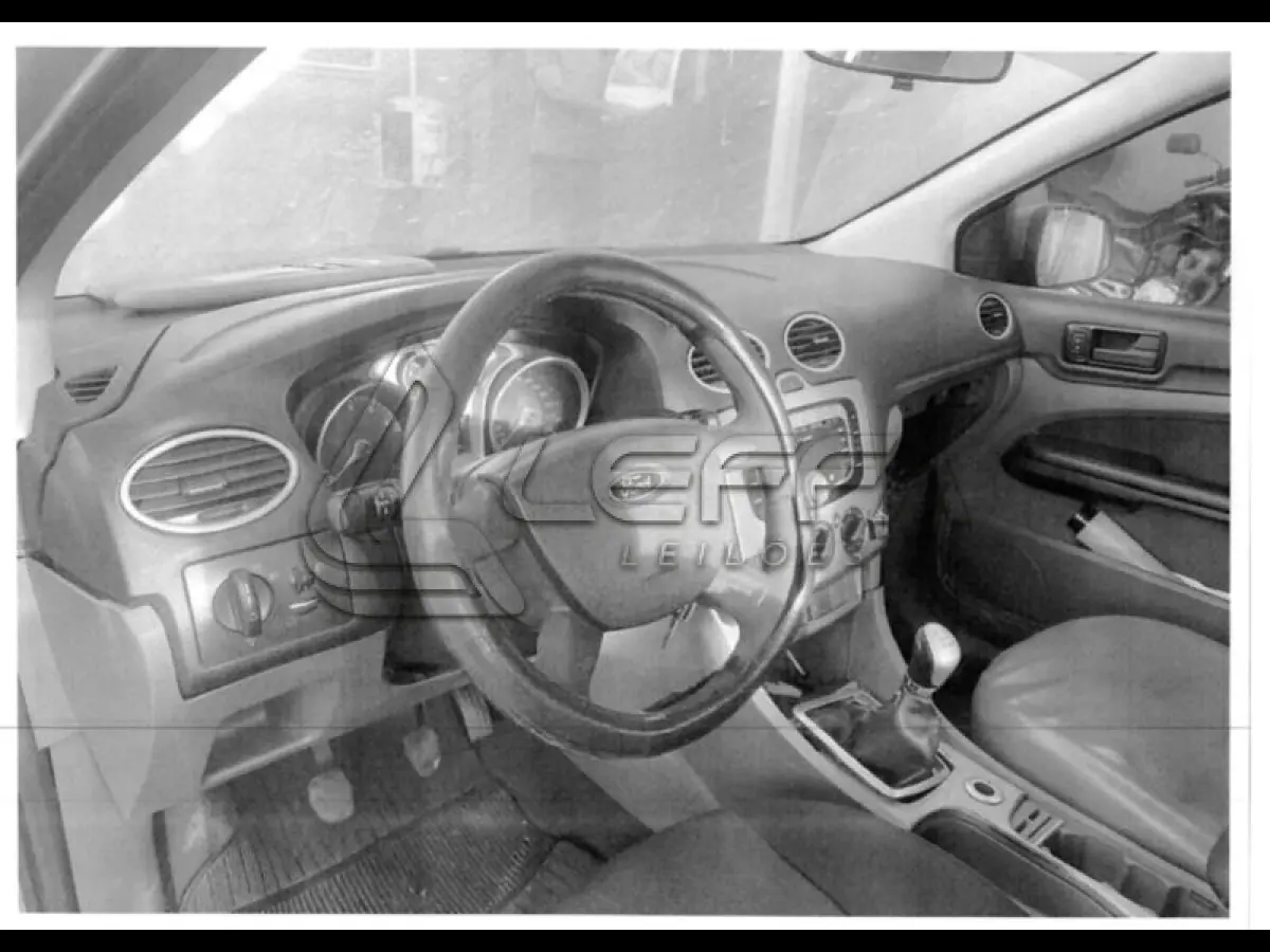 LOTE 076 - I/FORD FOCUS 2.0L FC