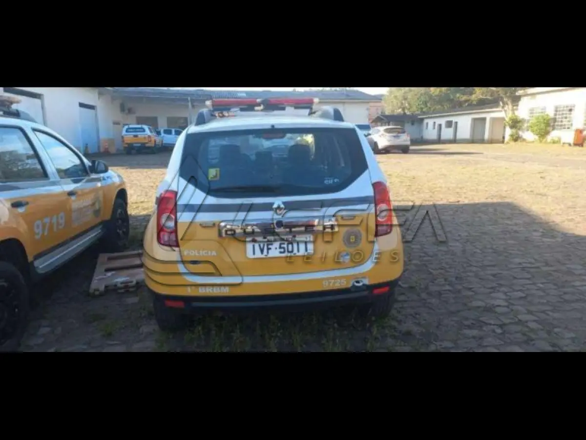 LOTE 063 - RENAULT/DUST ER 16 E 4X2