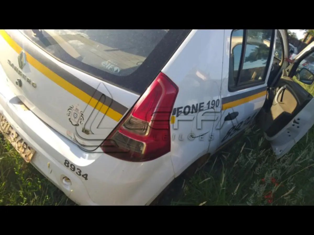 LOTE 050 - RENAULT/SAND ERO EXP 16HP