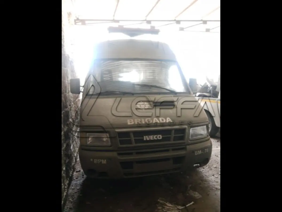 LOTE 028 - IVECO/DAILYCI TY3813 VAN1