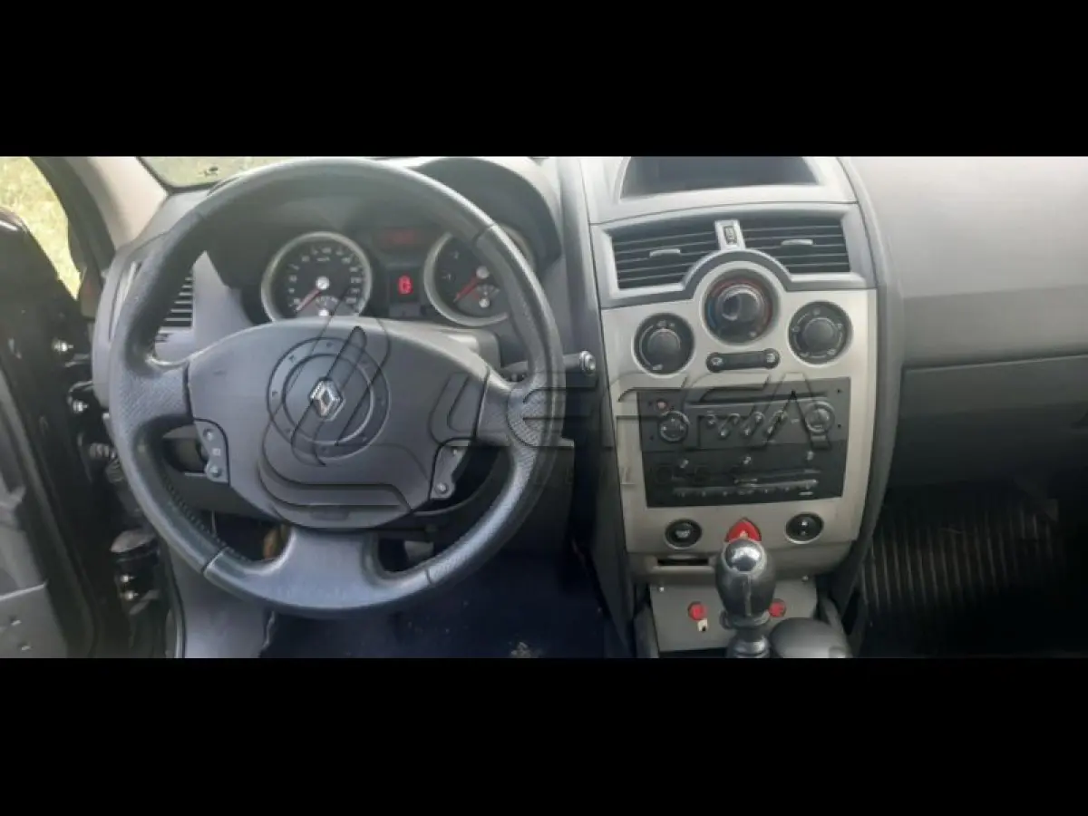 LOTE 092 - RENAULT/MEGA NE SD DYN 20