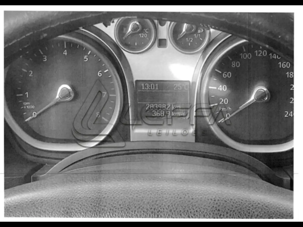 LOTE 076 - I/FORD FOCUS 2.0L FC
