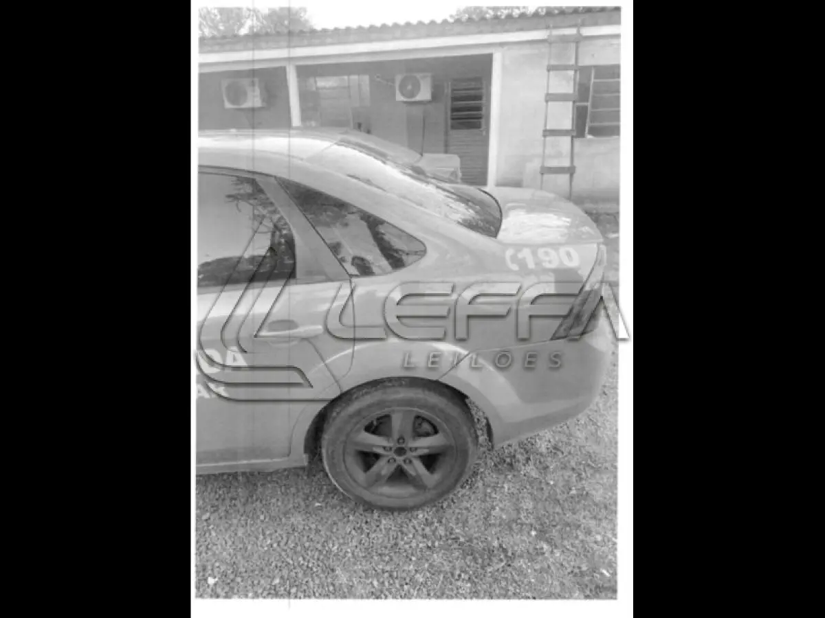 LOTE 075 - I/FORD FOCUS 2.0L FC