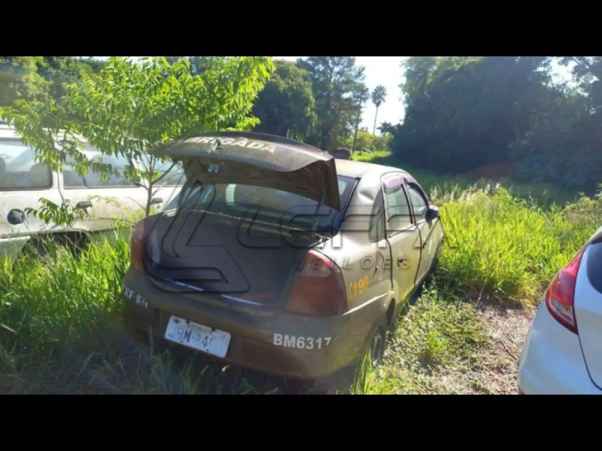 LOTE 037 - GM/CORSA SEDAN MAXX