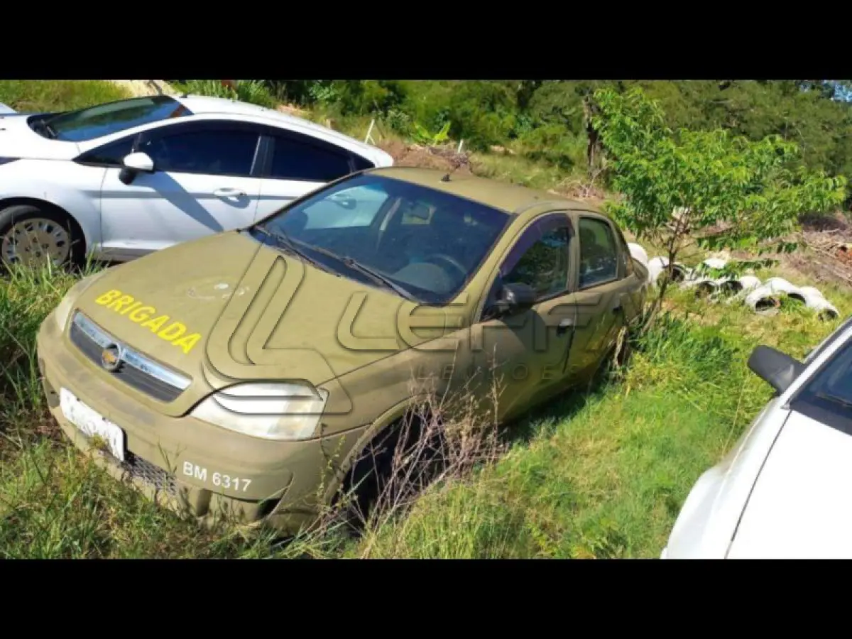 LOTE 037 - GM/CORSA SEDAN MAXX