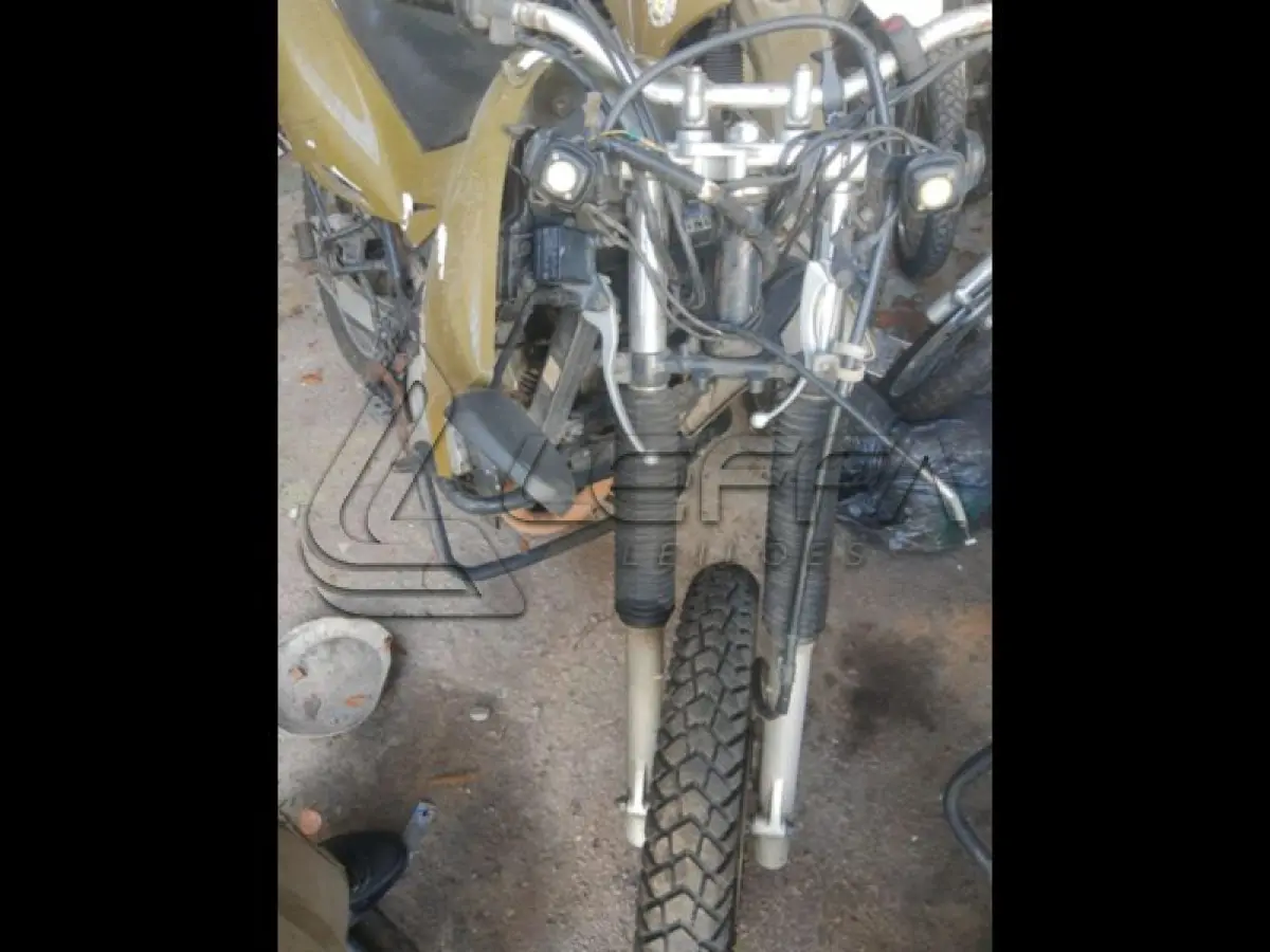 LOTE 029 - YAMAHA/LAND ER XTZ 250