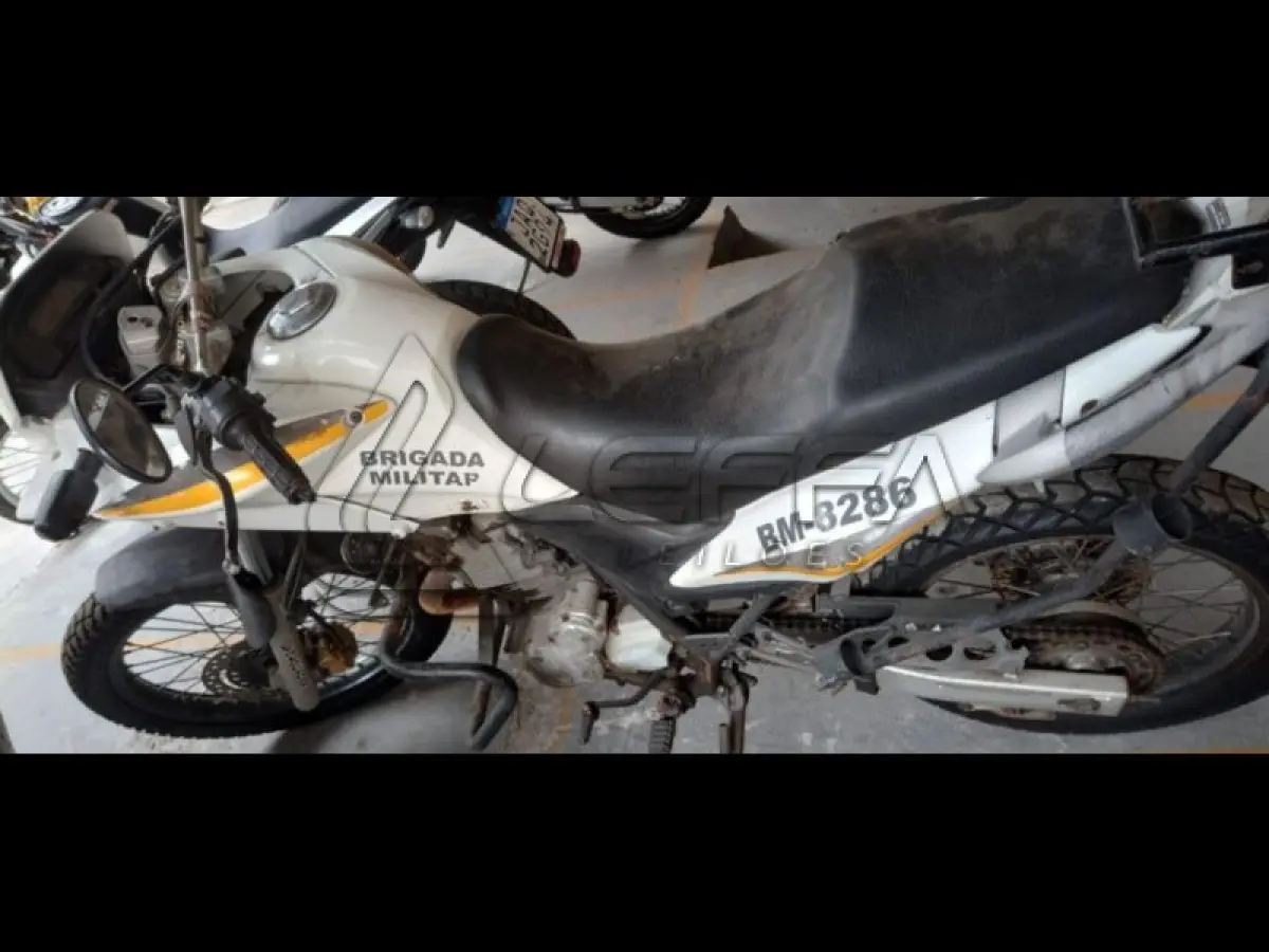 LOTE 124 - HONDA/XRE 300