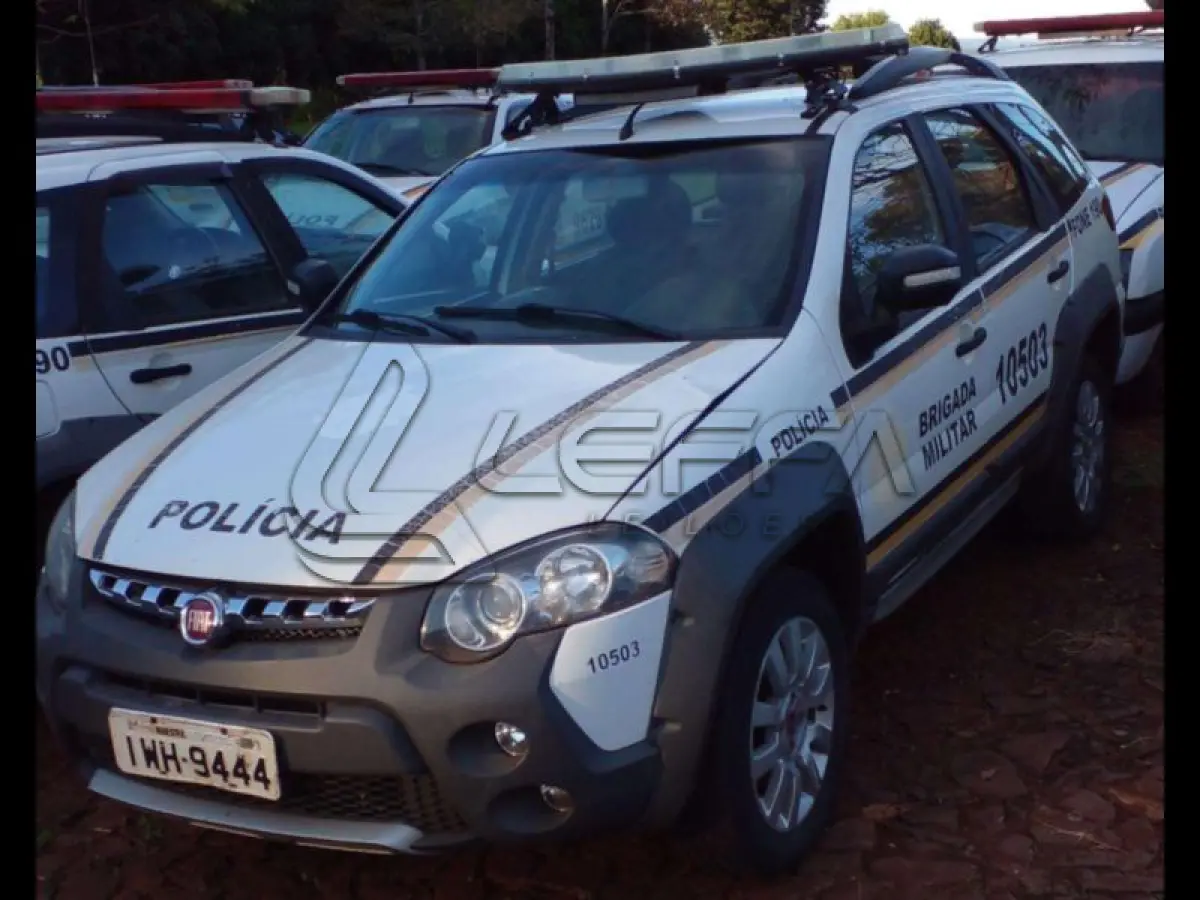 LOTE 161 - FIAT/WEEKEND ADVENTURE