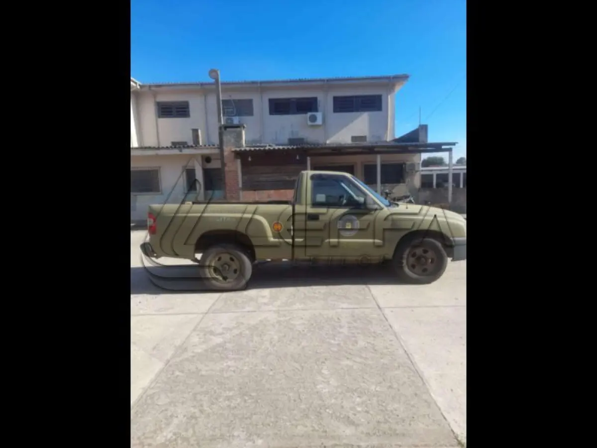 LOTE 111 - GM/S10 2.8 S