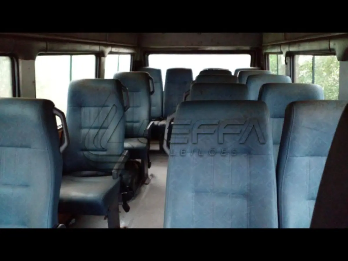 LOTE 152 - IVECOFIAT/D401 2 MAXIVAN1