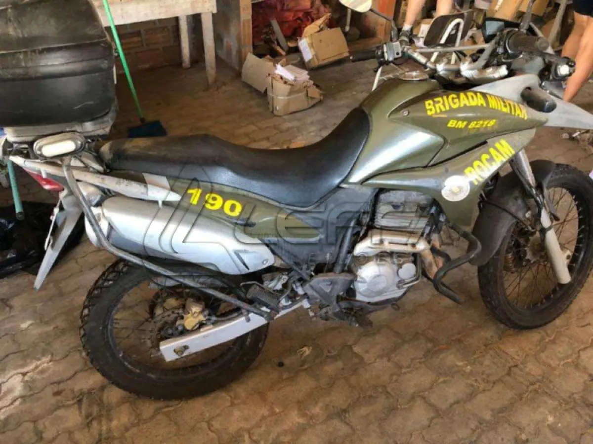 LOTE 186 - HONDA/XRE 300