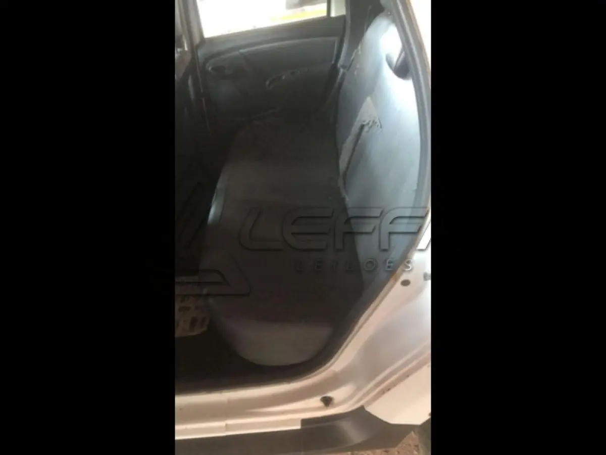 LOTE 110 - RENAULT/DUST ER 16 E 4X2