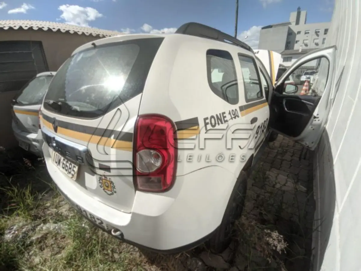 LOTE 190 - RENAULT/DUST ER 16 E 4X2