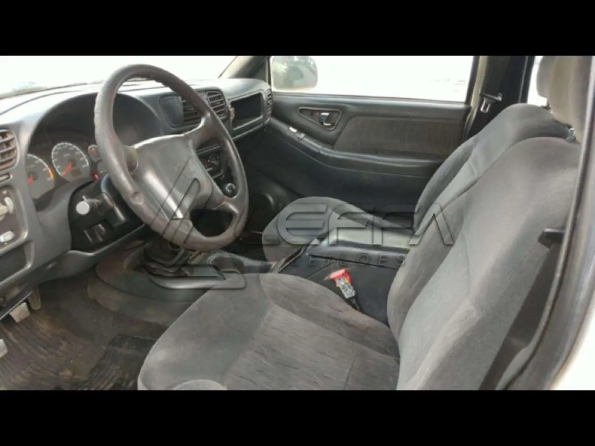 LOTE 099 - GM/BLAZER TORNADO